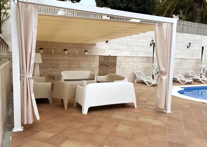 Mediterranean Sea Views Willa *