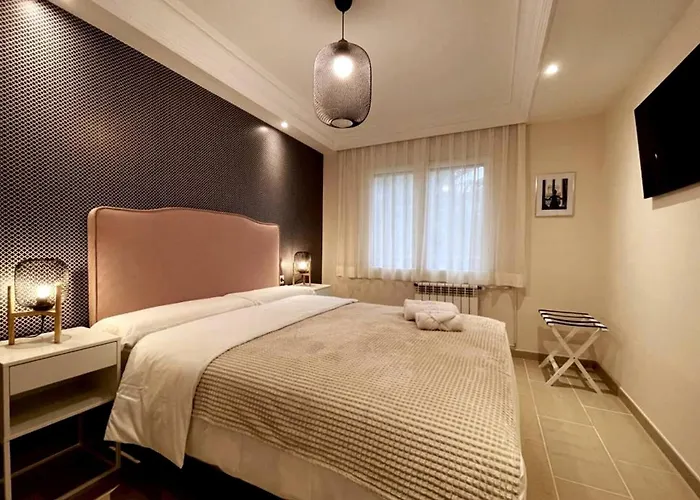 Mediterranean Sea Views 别墅 *