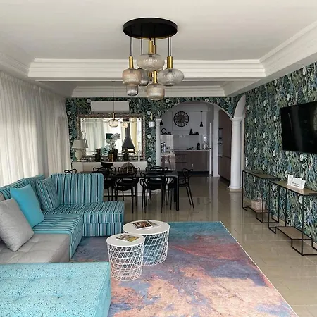 Mediterranean Sea Views וילה *