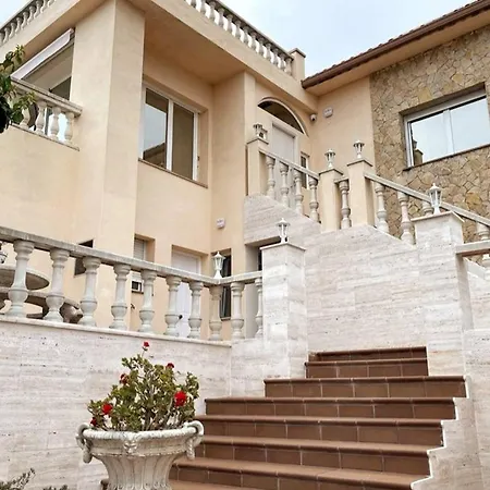 Mediterranean Sea Views יורט דה מאר