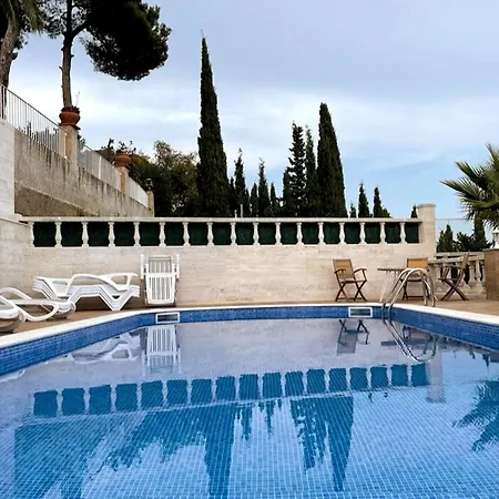 Vila Mediterranean Sea Views *